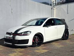 Branco Usado 2014 VW Golf VII GTI Citadino | € 27.990