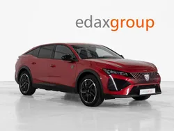 Vermelho Usado 2024 Peugeot 408 Sedan | € 34.990 (Bom preço)