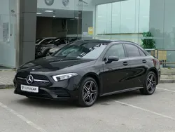 Preto Usado 2022 Mercedes A250 AMG line Sedan | € 34.900 (Preço justo)