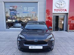 Cinza (pintura metalizada) Usado 2024 Toyota Yaris Comfort Sedan | € 26.750 (Preço justo)