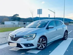 Cinza Usado 2016 Renault Mégane III Intens | € 13.400