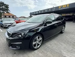 Preto Usado 2020 Peugeot 308 GT-line Carrinha | € 18.900 (Preço justo)