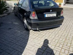 Usado 2001 BMW 316 Compact Citadino | € 3.000