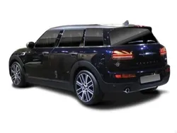 Vermelho Usado 2022 Mini Cooper D Classic Citadino | € 29.900 (Preço elevado)