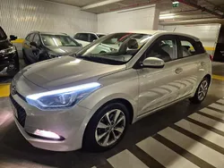 Cinza Usado 2016 Hyundai i20 | € 9.980 (Preço justo)