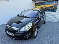 Preto Usado 2013 Opel Corsa | € 3.250 (Bom preço)