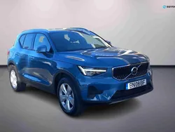 Azul Usado 2024 Volvo XC40 Core SUV | € 39.995 (Caro)