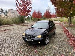 Preto Usado 2004 Seat Ibiza Sedan | € 2.700 (Bom preço)