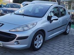 Cinza Usado 2006 Peugeot 207 | € 4.990 (Preço elevado)