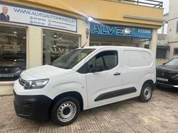 Branco Usado 2023 Citroën Berlingo Sedan | € 16.980 (Preço justo)