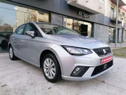 Cinza Usado 2022 Seat Ibiza Style | € 14.750 (Preço justo)