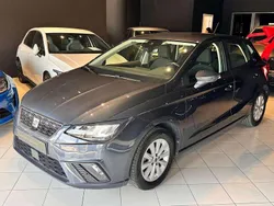 Cinza Usado 2022 Seat Ibiza Style | € 16.790 (Preço justo)