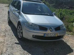 Usado 2006 Renault Mégane II Sedan | € 4.000