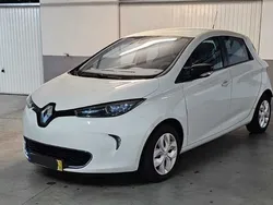 Usado 2013 Renault Zoe Life Citadino | € 5.000