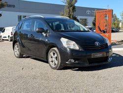 Preto Usado 2010 Toyota Verso Monovolume | € 9.500