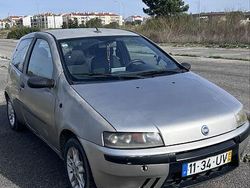 Usado 2003 Fiat Punto | € 1.000 (Bom preço)