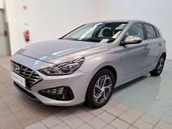 Cinza Usado 2023 Hyundai i30 Style | € 18.950 (Bom preço)