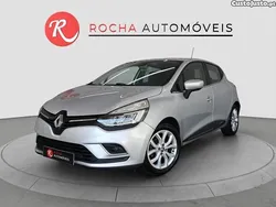 Cinza Usado 2017 Renault Clio IV Zen Citadino | € 12.490 (Preço justo)