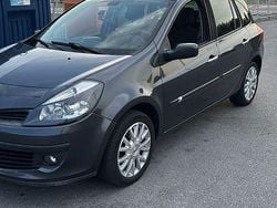 Usado 2008 Renault Clio II Sedan | € 3.000 (Bom preço)