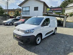 Branco Usado 2022 Citroën Berlingo Monovolume | € 12.500 (Super Preço)