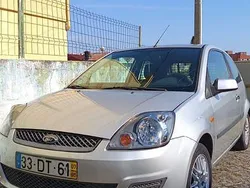 Usado 2007 Ford Fiesta Sport Citadino | € 1.900 (Preço justo)