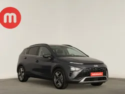 Cinzento Usado 2023 Hyundai Bayon Premium SUV | € 18.499 (Preço justo)