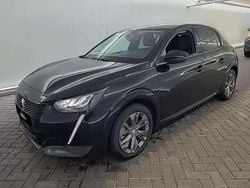 Preto Usado 2021 Peugeot e-208 Allure Citadino | € 14.900 (Bom preço)