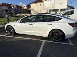 Usado 2022 Tesla Model 3 Standard Range Sedan | € 27.950 (Super Preço)