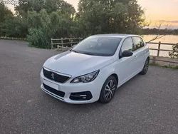 Branco Usado 2018 Peugeot 308 Business-Line Citadino | € 11.990 (Bom preço)