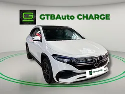 Branco Usado 2023 Mercedes EQA250 AMG SUV | € 39.999 (Preço justo)