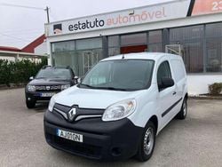 Branco Usado 2021 Renault Kangoo Monovolume | € 15.000 (Preço justo)