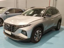Cinza Usado 2023 Hyundai Tucson Premium SUV | € 30.300 (Preço justo)