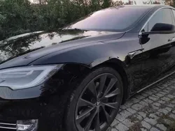 Preto Usado 2019 Tesla Model S Standard Range Sedan | € 28.500