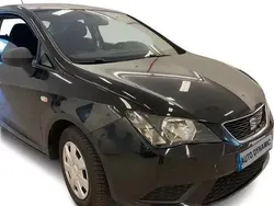 Preto Usado 2016 Seat Ibiza Reference Citadino | € 12.000 (Preço elevado)
