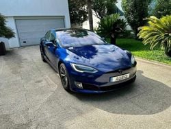 Azul Usado 2017 Tesla Model S Sedan | € 38.500