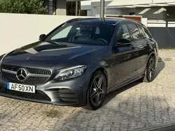 Cinza escuro Usado 2020 Mercedes C300e AMG line Carrinha | € 34.990 (Preço justo)
