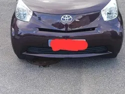 Vermelho Usado 2009 Toyota iQ Citadino | € 5.300 (Bom preço)