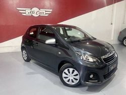 Cinzento Usado 2015 Peugeot 108 Active Citadino | € 10.232 (Preço justo)