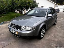 Cinza Usado 2004 Audi A4 Carrinha | € 5.800 (Preço justo)