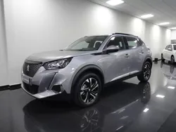 Cinzento Usado 2020 Peugeot 2008 Allure SUV | € 16.900 (Bom preço)