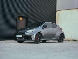 Cinzento Novo 2025 Toyota Yaris | € 61.900