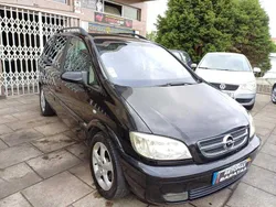 Preto Usado 2005 Opel Zafira Monovolume | € 3.999