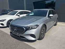 Cinzento Usado 2024 Mercedes E220 Carrinha | € 51.900 (Preço justo)