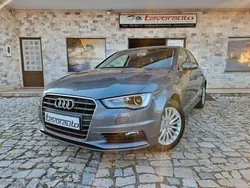 Cinza Usado 2016 Audi A3 Attraction Sedan | € 18.900 (Preço elevado)