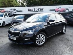 Preto Usado 2023 Skoda Scala Ambition Citadino | € 16.250 (Preço justo)