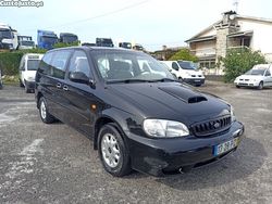 Preto Usado 2000 Kia Carnival Monovolume | € 2.990