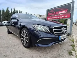 Azul Usado 2018 Mercedes E300 Avantgarde Carrinha | € 27.750 (Preço justo)