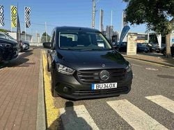 Cinzento Usado 2024 Mercedes eCitan | € 49.900