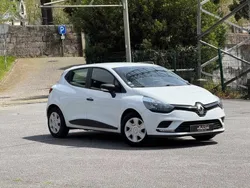 Branco Usado 2018 Renault Clio IV Zen | € 8.000