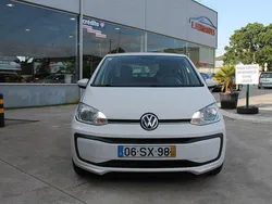 Branco Usado 2017 VW up! move up! Citadino | € 9.000 (Preço elevado)